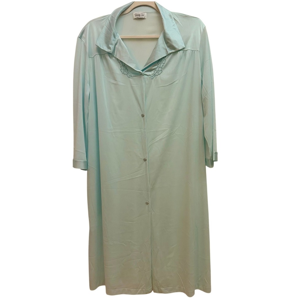 VTG Vanity‎ Fair 70s Mint Green Nylon L Robe Grandmacore Button Front Housecoat